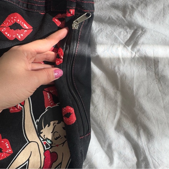 Vintage Betty Boop Tote Bag – Red Lip Print Kiss Graphic Y2K Punk Rock - Picture 5 of 11